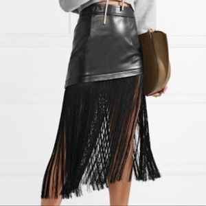 Akira fringe skirt🖤
